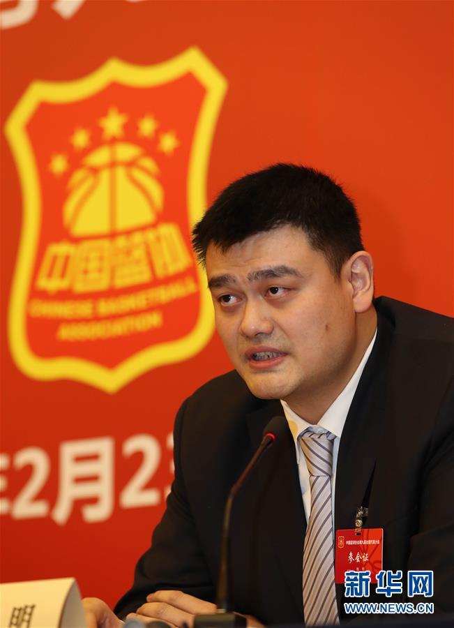 员的表现令