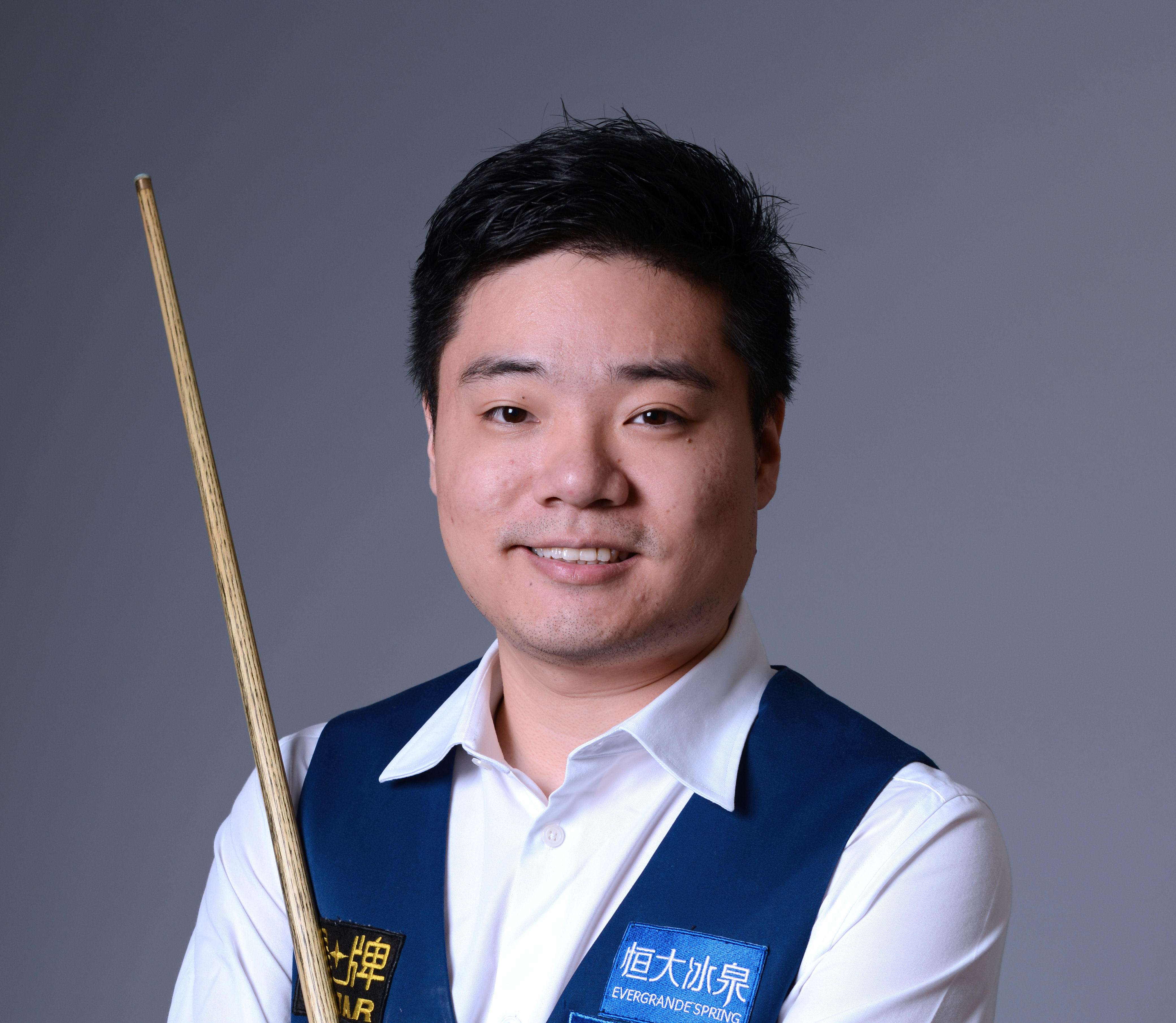 财政上的压 财政上的压